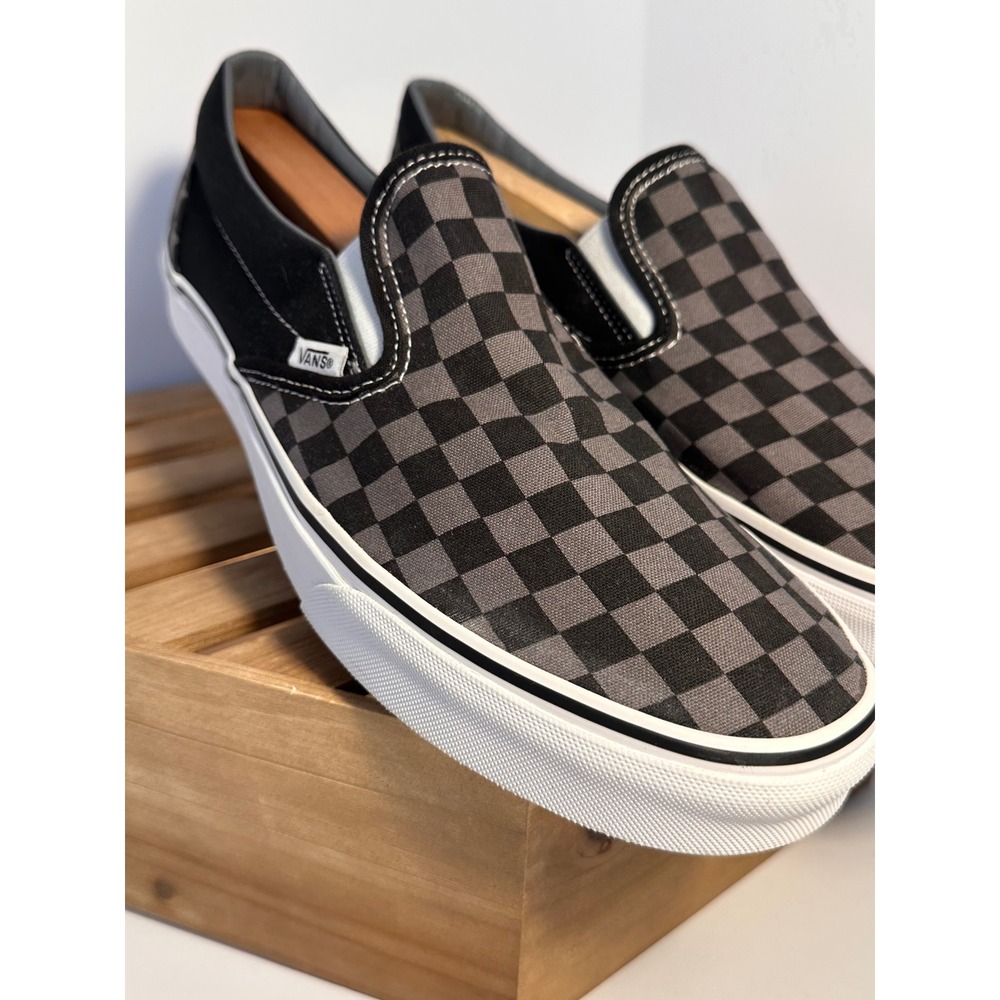 Vans Classic Slip-On Checkerboard Black Pewter Grey Mens 11.5 VN000EYEBKA